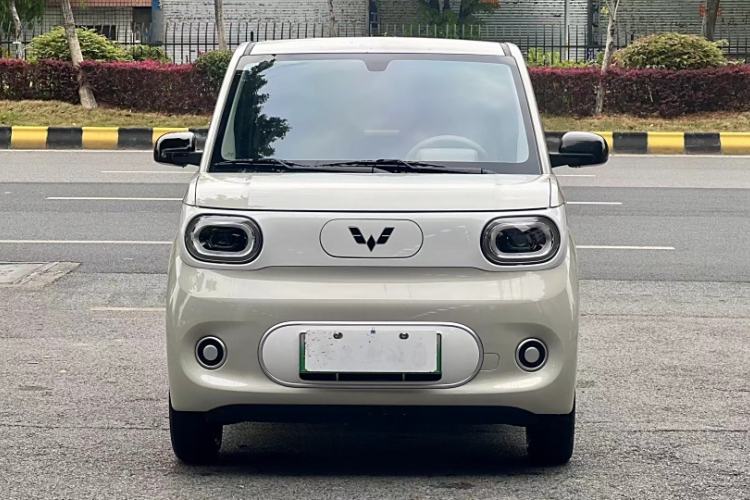 Used Wuling Hongguang MINIEV 2024 3rd Generation 215km Youth Edition