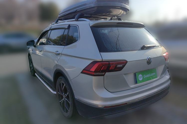 Used Volkswagen Tiguan L 2019 330TSI Automatic Two-Wheel Drive Smart Luxury Version China VI Standard
