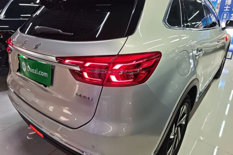 Used Hongqi HS5 2022 Revised Version 2.0T Smart Connect Flagship Edition
