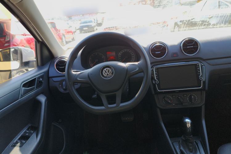 Used Volkswagen Jetta 2017 1.5L Automatic Fashion Model
