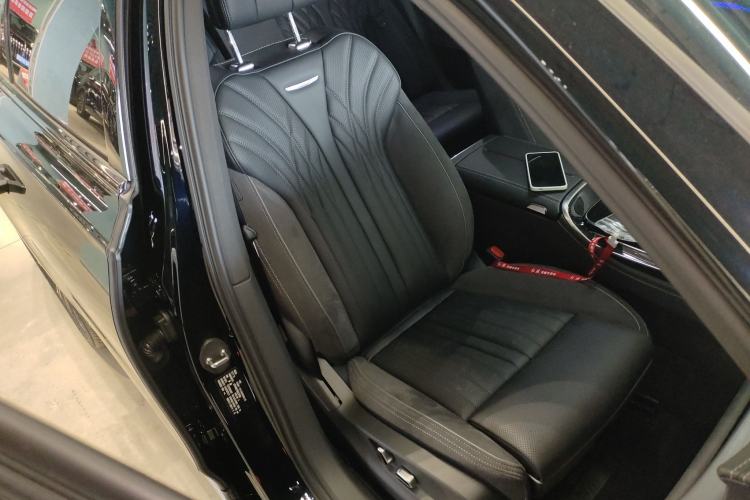 Used Hongqi H9 2024 2.0T Qixiang Private Style Edition
