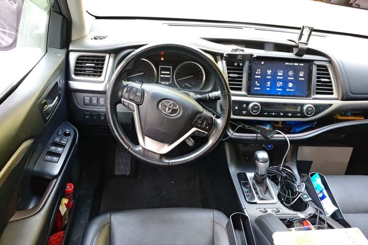 Used Toyota Highlander 2018 2.0T Four-Wheel Drive Ultimate Edition 7-Seater Emission Standard China V