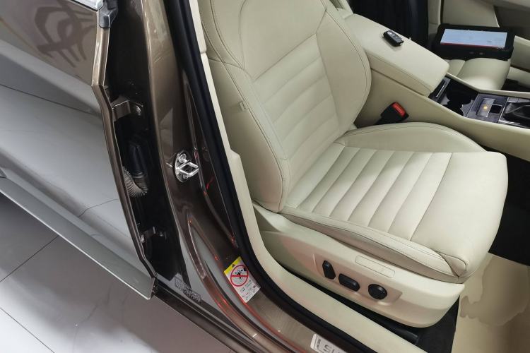 Used Skoda Superb 2016 TSI330 DSG Smart Drive Edition
