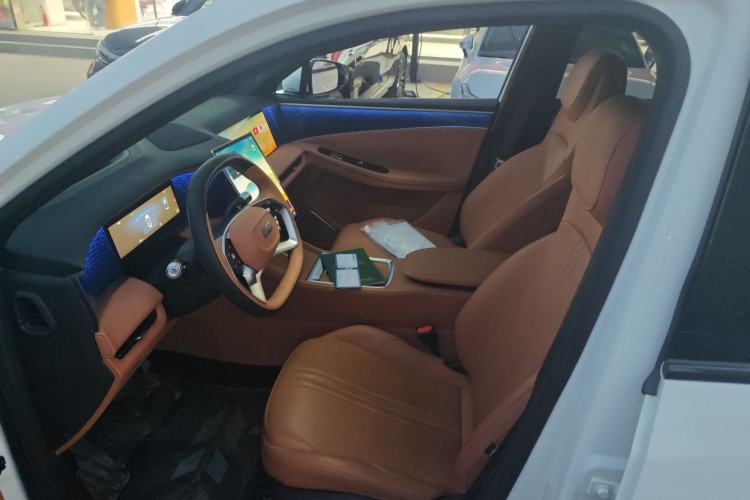 Used  L7 2025 EM-i 115km Exploration+ Edition