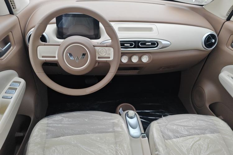 Used Wuling Hongguang MINIEV 2025 Four-Door Version Advanced Edition