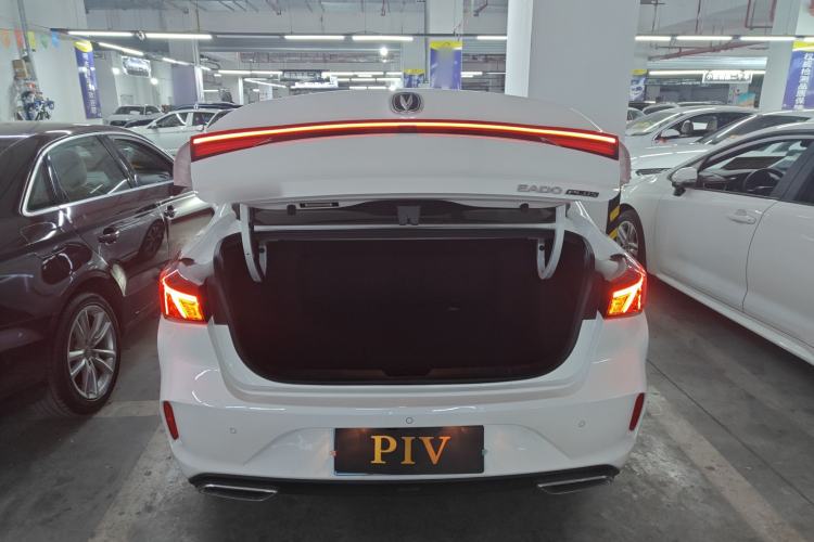 Used Changan Eado 2025 PLUS 1.4T Dual-Clutch High-Energy Version
