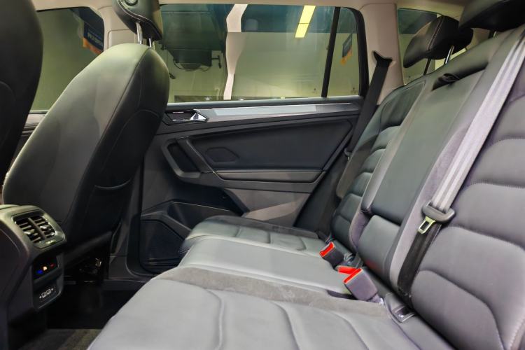 Used Volkswagen Tiguan L 2021 330TSI Automatic Two-Wheel Drive R-Line Flagship Edition