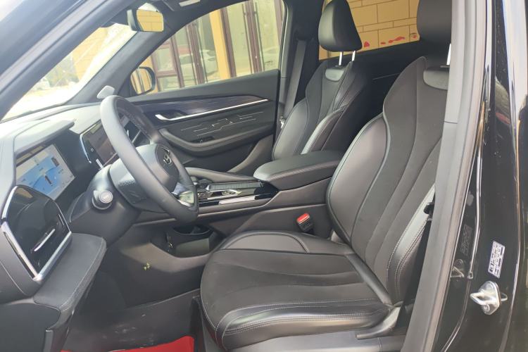 Used Geely Auto Monjaro L 2024 2.0TD High-Power Automatic Two-Wheel Drive Skyline Edition