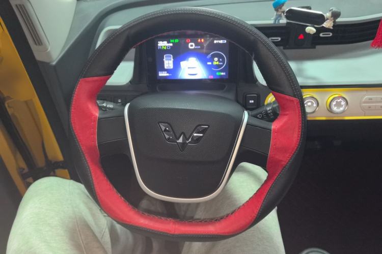 Used Wuling Hongguang MINIEV 2021 Macaron Premium Model – Lithium-NMC