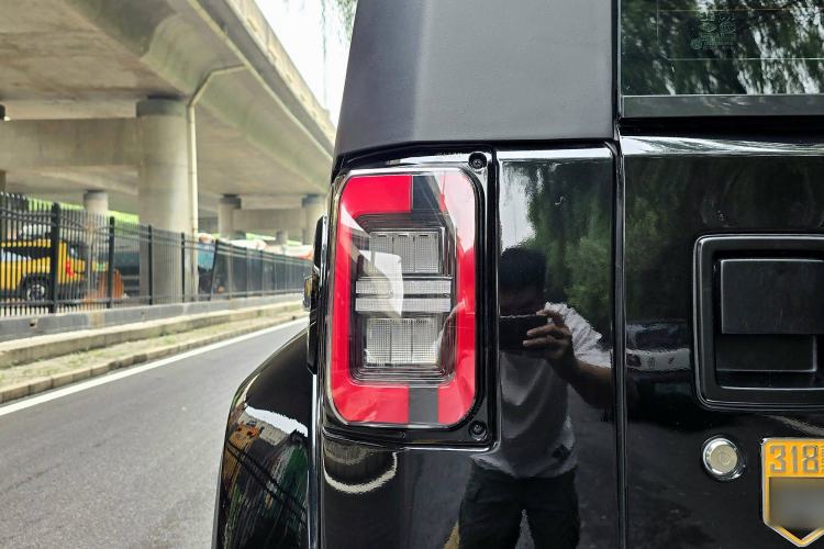 Used Beijing Auto BJ40 2023 2.0T Automatic Four-Wheel Drive Urban Hunter Edition Chivalrous Type
