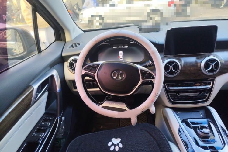 Used BAIC Beijing EU5 2018 R500 Smart Wind Edition