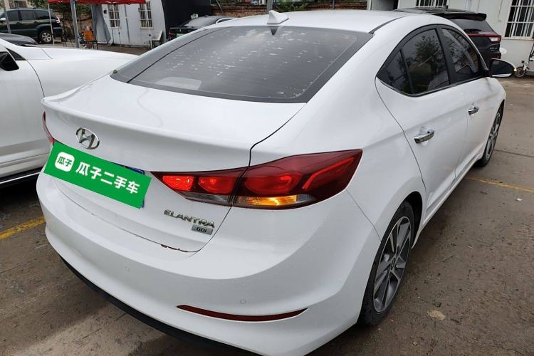 Used Hyundai Elantra 2016 1.6L Automatic ZhiXuan – Elite Version
