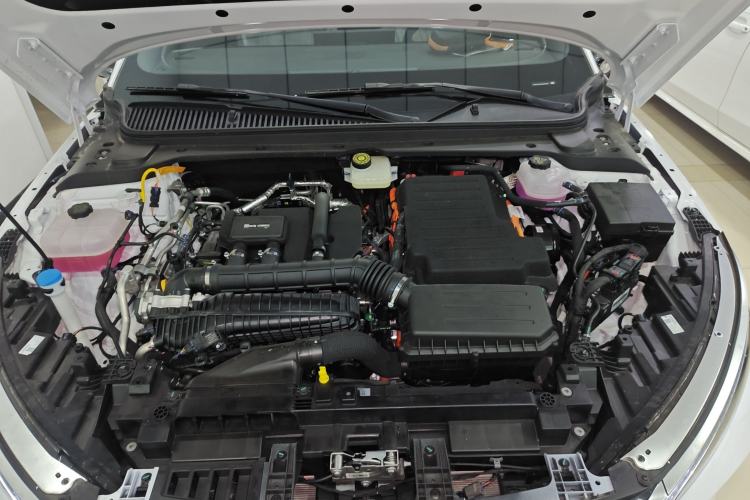 Used BYD Qin L 2025 DM-i Smart Drive 80KM Leading Model
