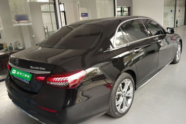 Used Mercedes-Benz E-Class 2022 E 300 L Sporty and Stylish Model
