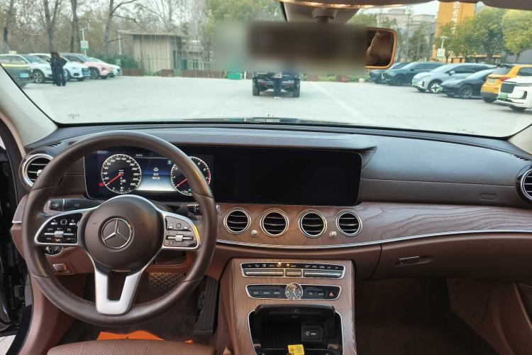 Used Mercedes-Benz E-Class 2020 Facelift E 260 L