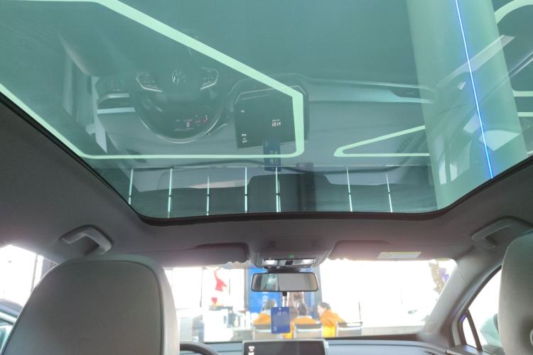 Used Volkswagen ID.4 CROZZ 2022 Long-Range PURE+ Edition
