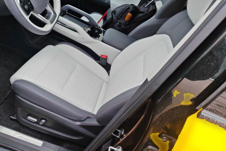 Used  03 2024 472km Four-Wheel Drive Long-Range Version
