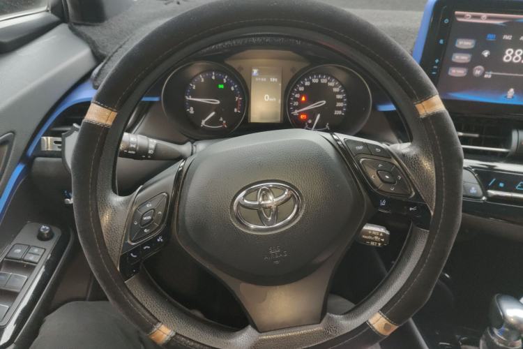 Used Toyota C-HR 2018 2.0L Leading Edition China V-standard