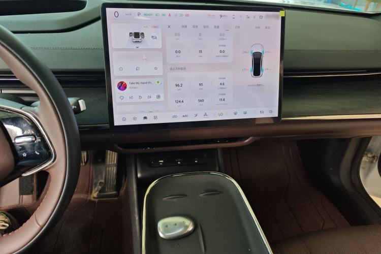 Used  A07 2025 Blue Whale Range-Extending Version 230 Flagship Model