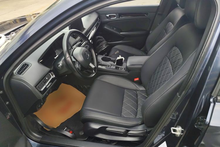 Used Honda Civic 2022 240TURBO CVT Dynamic Edition
