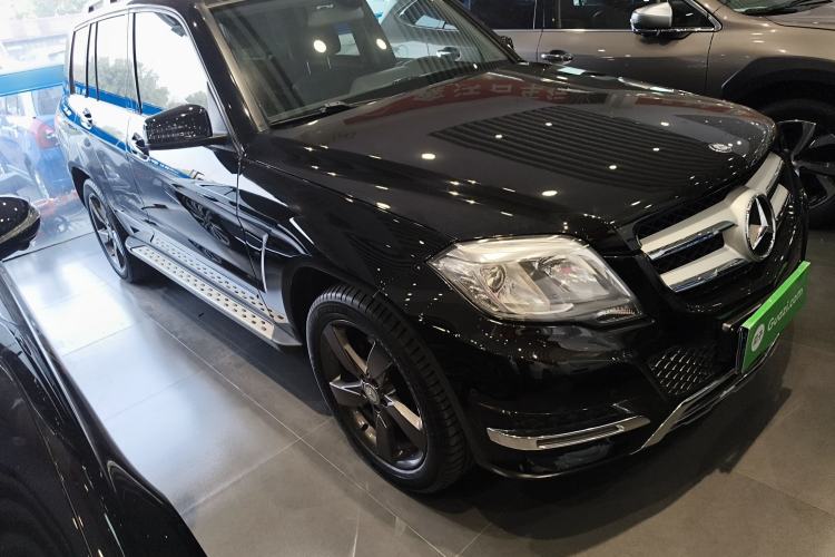 Used Mercedes-Benz GLK-Class 2013 GLK 300 4MATIC Dynamic Sunroof Model
