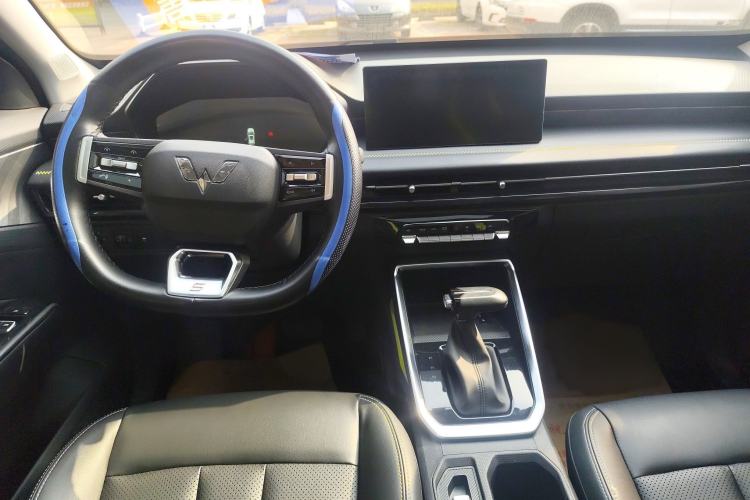 Used Wuling Alvez 2022 1.5T CVT Trendy & Cool Edition
