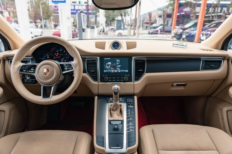 Used Porsche Macan 2017 Macan 2.0T
