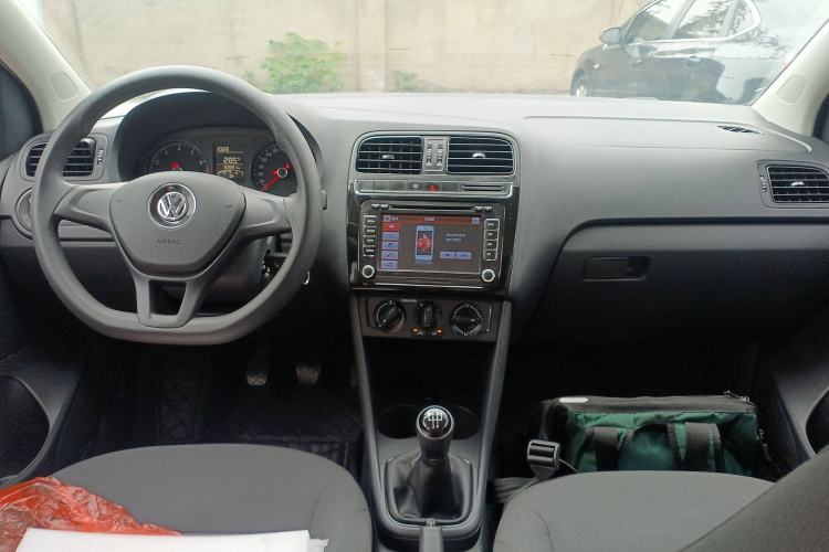 Used Volkswagen Polo 2016 1.4L Manual Fashion Model
