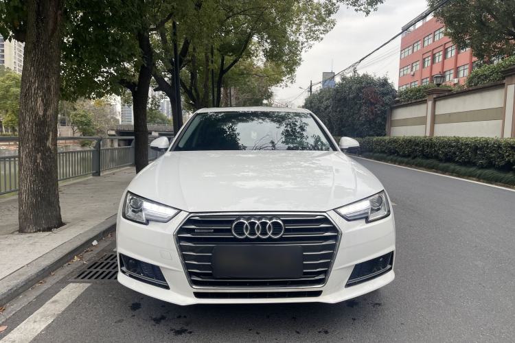 Used Audi A4L 2018 30th Anniversary Edition 30 TFSI Ambition Model