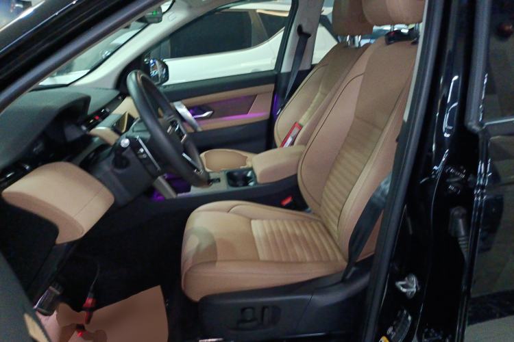 Used Land Rover Discovery Sport 2024 Performance Tech Edition
