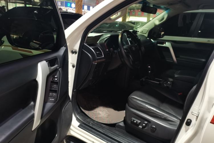 Used Toyota Prado 2018 3.5L Automatic TX-L NAVI with Rear-Mounted Spare Tire
