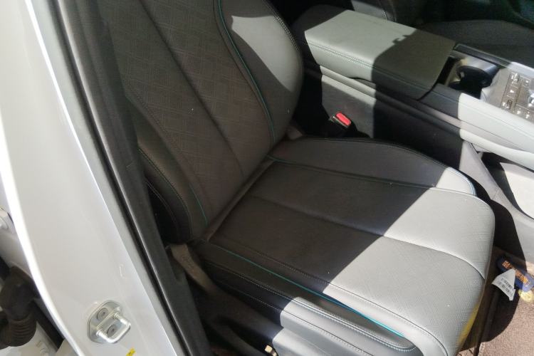 Used BYD Qin L 2024 DM-i 120KM Excellence Model