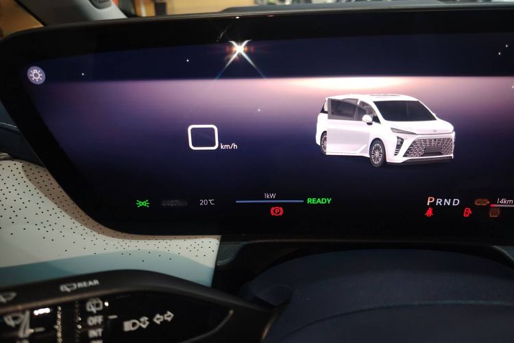 Used Buick GL8 New Energy 2024 Lu Zun Luxury Edition 7-Seater
