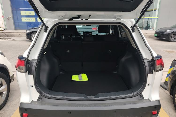 Used Toyota Corolla Cross 2023 2.0L Pioneer Edition
