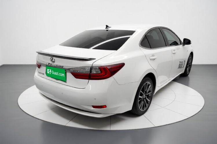 Used Lexus ES 2017 200 30th Anniversary Edition
