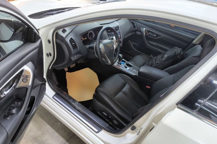 Used Nissan Teana 2013 2.5L XL Leading Edition
