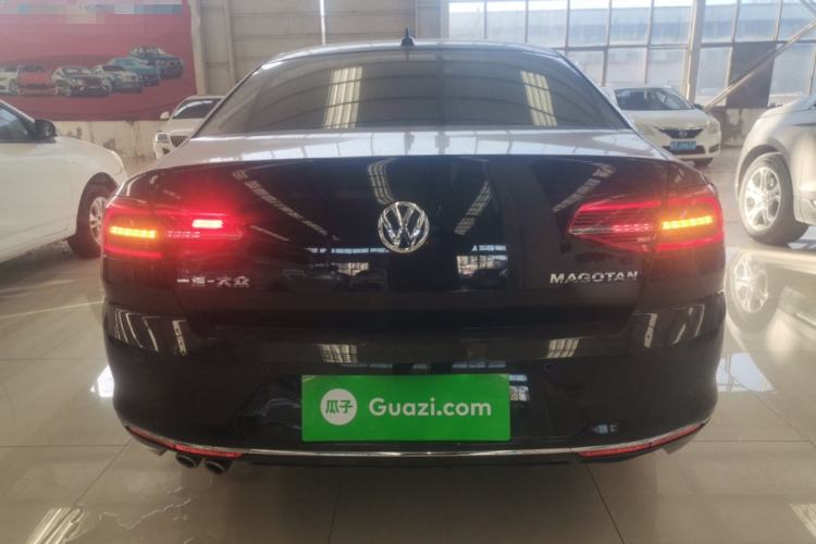 Used Volkswagen Magotan 2018 330TSI DSG Advanced Model
