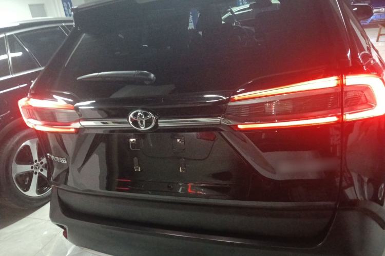 Used Toyota Wildlander 2023 2.0L CVT Two-Wheel Drive Luxury PLUS Edition
