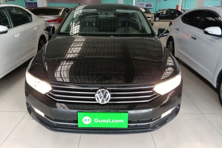 Used Volkswagen Magotan 2018 330TSI DSG Advanced Model