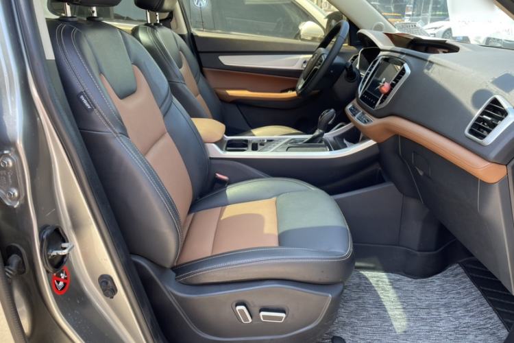 Used Geely Auto Vision X6 2018 1.4T CVT 4G Connected Flagship Edition
