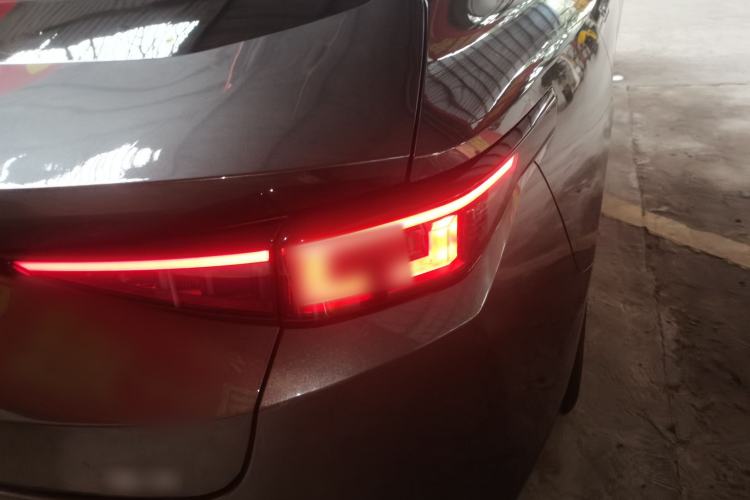 Used Changan Eado DD 2023 Blue Whale NE 1.5T GDI DCT Luxury Edition