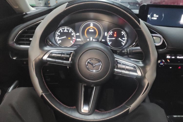 Used Mazda Mazda 3 Axela 2022 2.0L Automatic Zhi Rui Obsidian Edition