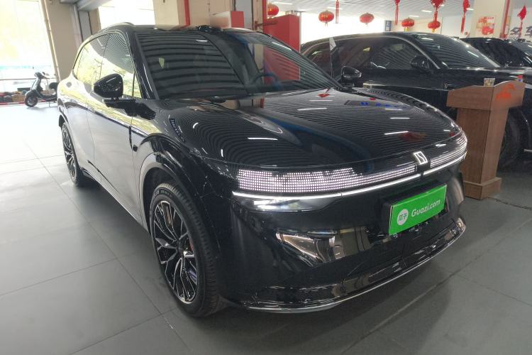 Used Zeekr 7X 2025 100 kWh Long-Range Rear-Wheel Drive with Intelligent Driving Features
