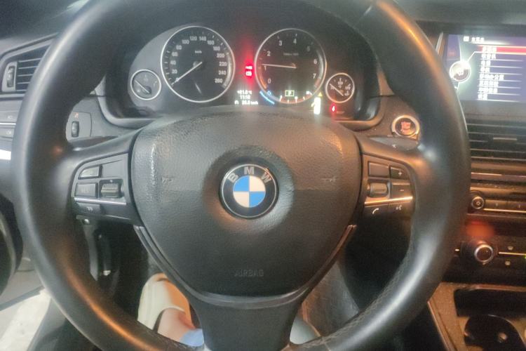 Used BMW 5 Series 2014 525Li Fashion Design Package