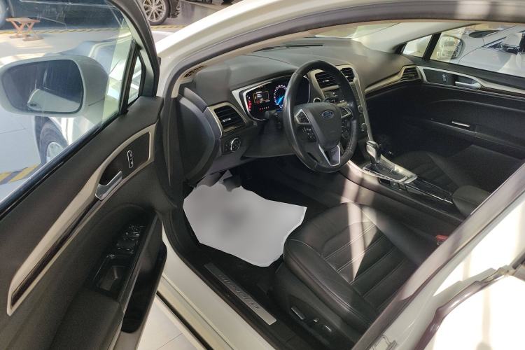 Used Ford Mondeo 2013 2.0L GTDi 200 Fashion Edition
