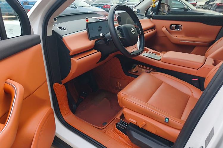 Used Leapmotor C16 2024 Range-Extended 200 Luxury Edition