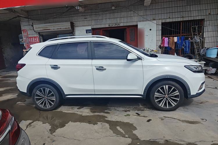 Used Roewe RX5 2019 20T Two-Wheel Drive Automatic 4G Connected Platinum Edition
