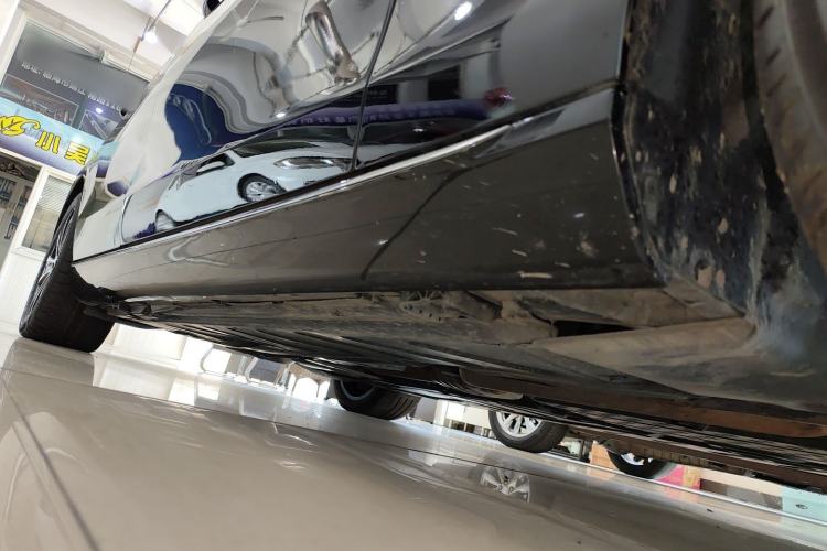 Used Mercedes-Benz E-Class New Energy 2022 Restyled E 350 e L Plug-in Hybrid Sedan
