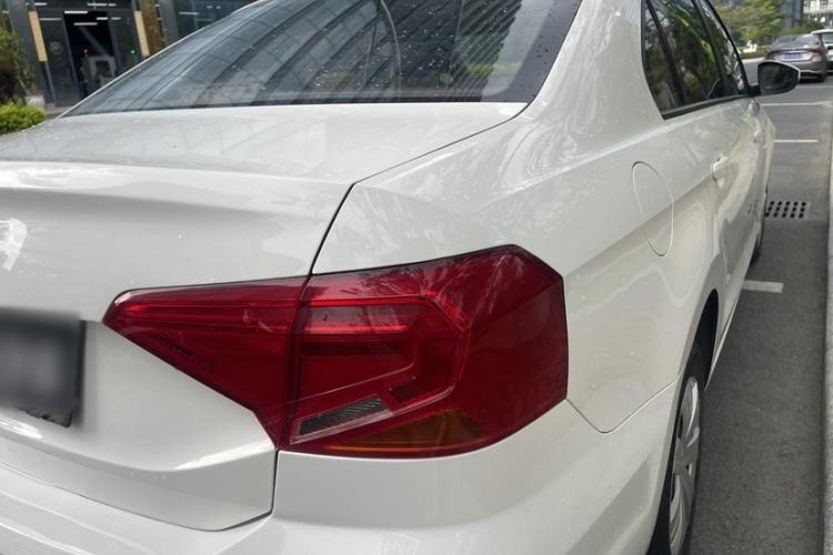 Used Volkswagen Jetta 2017 1.5L Automatic Fashion Model
