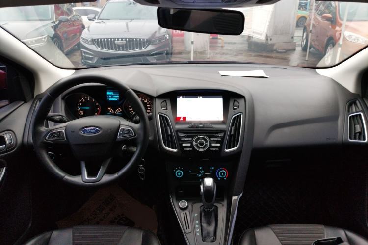 Used Ford Focus 2018 Sedan Classic 1.6L Automatic Trendy SmartDrive Edition